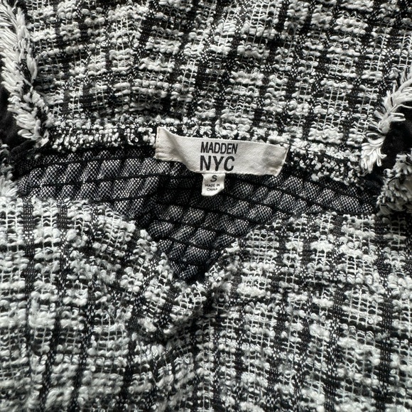 Madden NYC Two Piece Set - Picture 5 of 5